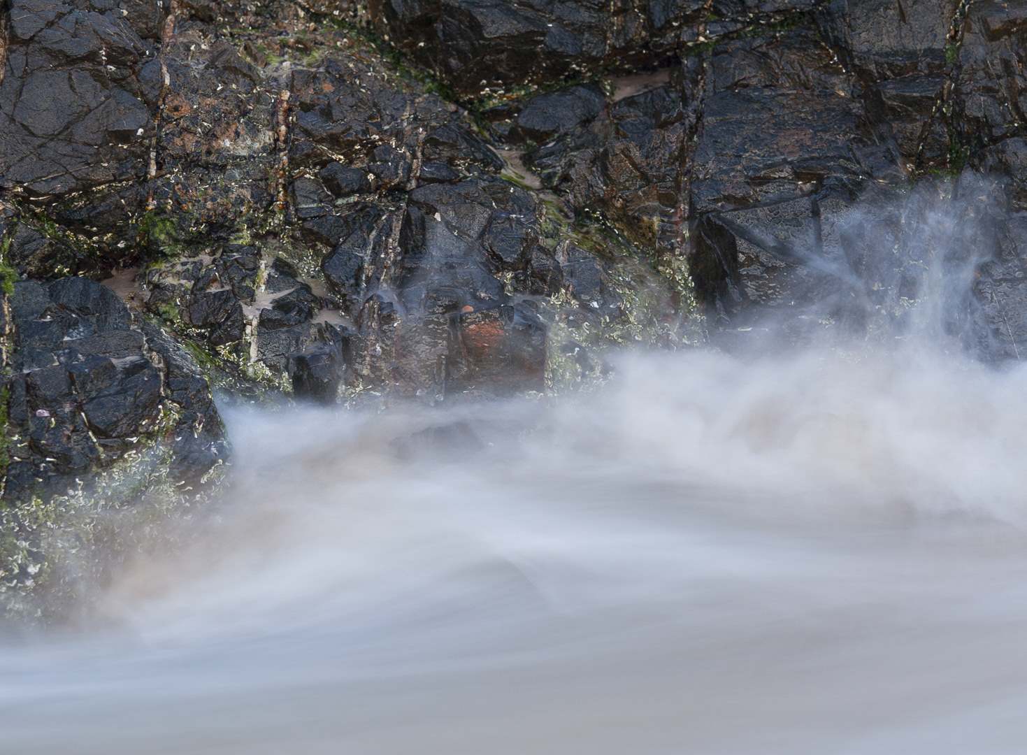 L 20862 Snapper Rocks